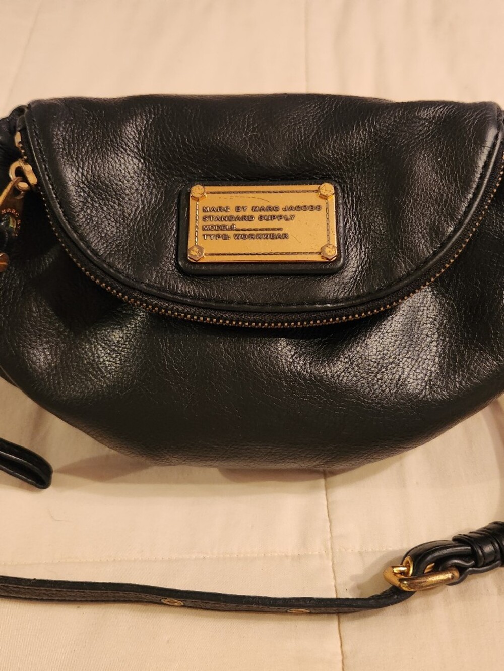 Marc By Marc Jacobs Classic Q Mini Natasha Crossbody Black Pebbled Leather, EUC